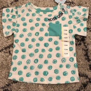 Cat & Jack ruffle sleeved T-shirt